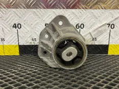 Подушка редуктора Audi A8