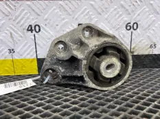 Подушка редуктора Audi A4