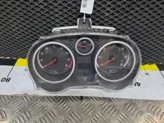 Щиток приборов Opel Corsa