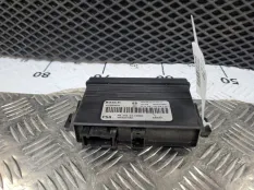 Блок управления парктроником Peugeot 308 5d