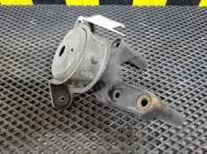 Подушка двигателя Opel Astra