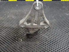 Кронштейн двигателя Opel Vectra C