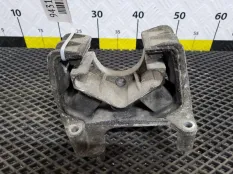 Подушка двигателя Opel Vectra B