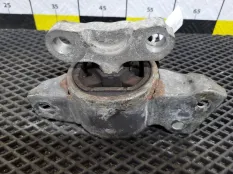 Подушка двигателя Opel Corsa