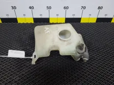 Бачок омывателя Opel Astra F