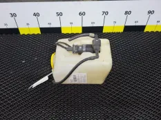 Бачок омывателя Opel Corsa