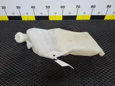 Бачок омывателя Peugeot 206