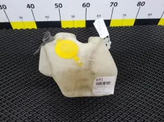 Бачок омывателя Opel Astra F