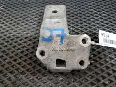 Кронштейн двигателя Peugeot 206