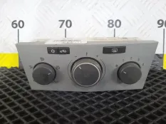 Блок управления климат-контролем Opel Zafira B