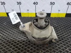Подушка двигателя Opel Astra