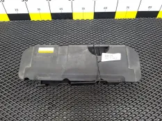 Крышка двигателя декоративная Opel Vectra C