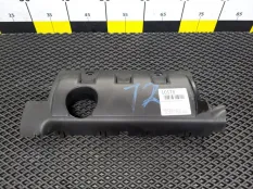 Крышка двигателя декоративная Peugeot 308 5d