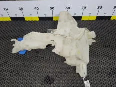 Бачок омывателя Volkswagen Passat