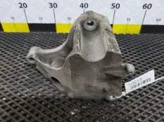 Кронштейн двигателя Opel Vectra C