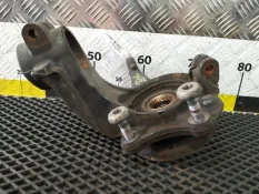 Кулак поворотный Peugeot 207 3d