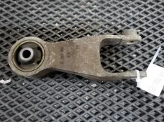 Подушка двигателя Opel Corsa