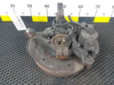 Кулак поворотный Opel Vectra B