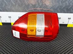 Фонарь задний Opel Zafira A