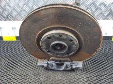 Кулак поворотный Peugeot 308 5d