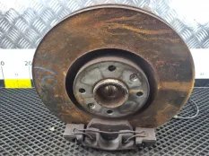 Кулак поворотный Peugeot 308 5d