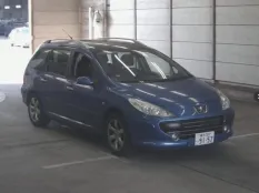 Разбор на запчасти Peugeot 307 5d