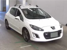 Разбор на запчасти Peugeot 308 5d