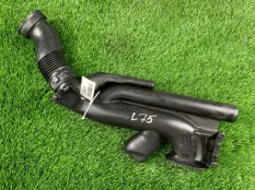 Резонатор воздушного фильтра Opel Zafira B