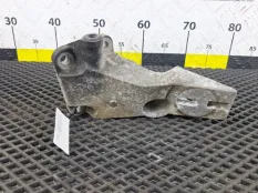 Кронштейн двигателя Opel Omega B