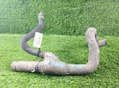 Патрубок системы охлаждения Opel Zafira A