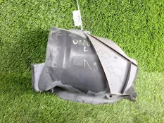 Подкрылок Opel Astra G