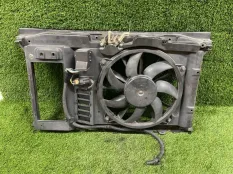 Вентилятор охлаждения двигателя Peugeot 308 5d