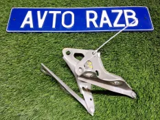 Петли капота Opel Zafira A