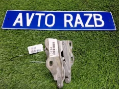 Петли капота Opel Meriva A