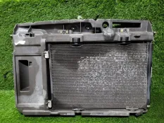 Радиатор охлаждения двигателя Peugeot 207 3d