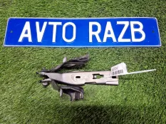 Петля капота Audi A4