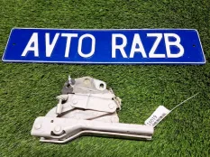 Петля капота Volkswagen Passat