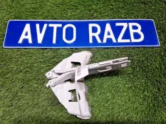 Петля капота Audi A4