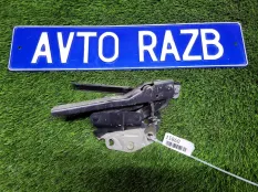 Петли капота Volkswagen Passat