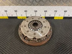 Маховик двух массовый Citroen C4 Picasso