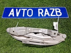 Петля капота Audi TT