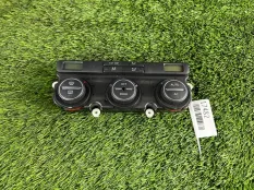 Блок управления климат-контролем Volkswagen Golf