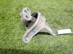 Подушка двигателя Opel Astra G