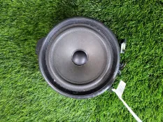 Динамик Audi A4