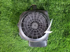 Динамик Audi A4