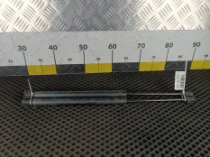 Амортизатор крышки багажника Volkswagen Tiguan