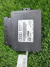 Блок управления стояночным тормозом Audi A4