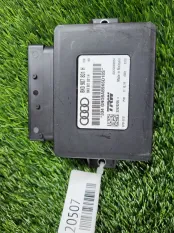 Блок управления стояночным тормозом Audi A4