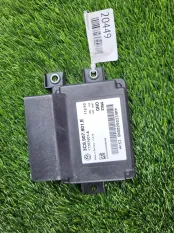 Блок управления стояночным тормозом Volkswagen Passat CC