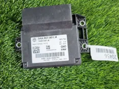 Блок управления стояночным тормозом Volkswagen Tiguan